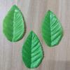 Planta Simulada Folhas Verdes 5,5cm Dourado e Prateado Folhas de Árvore de Natal DIY Guirlanda Feita à Mão Folhas Falsas Atacado
