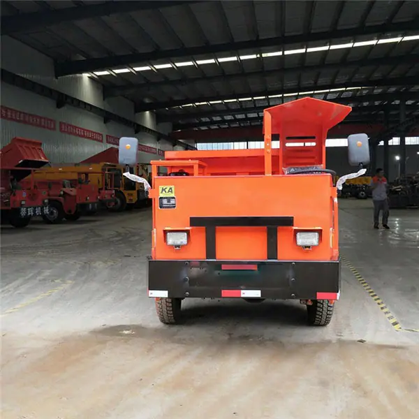 UQ-8矿用运输车3.jpg