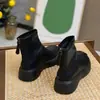 Botas Martin para Mujer, Talla Pequeña, Suela Gruesa, Chelsea que Aumentan la Altura, Botines Cortos Otoño e Invierno 2025, Botines Delgados de Terciopelo Delgado, Botas Elásticas