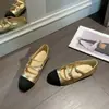 Elegantes zapatos planos Mary Jane de estilo francés para mujer, nuevos y versátiles zapatos de primavera y otoño, zapatos de cuero plateados de corte bajo.