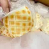 Estilo Mismo de Xiaohongshu Juguete Squishy de Pan de PU Rebote Lento Comida Realista Juguete para Aliviar el Estrés Suave y Pegajoso Juguete para los Dedos