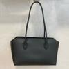 Bolsa Tote de Couro Camurça Camada Superior com Alça Longa Estilo Novo Liso Simples Versátil Grande Capacidade Bolsa de Ombro Estilo Minimalista