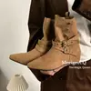 Nuevas botas de media pantorrilla con hebilla de cinturón retro 2026, a la moda y versátiles, botas de estilo western con punta redonda, botas de jinete plisadas