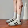Meias Femininas Modernas de Cano Médio, Estilo Primavera e Outono, Design de Nicho, Famosas na Internet Estilo Coreano Meias Longas, Meias Largas para o Verão