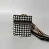 Mini Bolsa de Almacenamiento de Cuero Rayado Colgante Estuche para Auriculares Inalámbricos Billetera Moda Accesorio Llavero de Coche Cartera