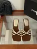 Primer Encuentro con las Sandalias Doradas de Tacón Alto Estilo Hada Francesa para Mujer, Nuevo Modelo Verano 2026, Adecuadas para Usar con Faldas, con Tacones de Forma Única