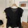 Blusa de Chiffon Pequena com Mangas Bufantes Estilo Francês para Mulheres, Nova Coleção de Verão 2025, Top Fino Preto com Babados, Gola V, Estilo Boneca