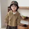 Chaqueta con capucha funcional a prueba de viento estilo coreano para bebés y niños pequeños, para niños, primavera y otoño, chaqueta de dos tonos, pantalones casuales de pierna ancha, ropa para niños