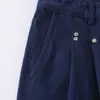 Pantalones casuales estilo americano para hombre, marca de moda high-street, corte limpio (cleanfit), color liso, plisados, con remaches decorativos, pierna ancha, corte recto, pantalón largo