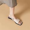 Zapatos planos vintage casuales de punta cuadrada con sandalias romanas de verano 2025 nuevas plateadas de punta abierta con tira trasera para mujer