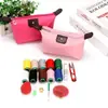 Kit de costura Dote de matrimonio Regalo de acompañamiento Kit de costura para el hogar Herramienta Suministros de costura Caja de almacenamiento portátil