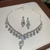 Cuentas Reflejantes de Luna Clara Collar con Borla de Perlas Huecas Francesas Nicho Lujo Ligero Exquisito Temperamento Sentido de Alta Gama Cadena para la Clavícula