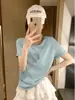 Camiseta de Algodón Suave y Esponjosa con Diseño de Copos de Nieve, Cuello Redondo, Manga Corta para Mujer, Estilo Sencillo, para el Uso Diario, Venta Directa de Fábrica, Suministro al por Mayor