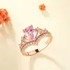 Huajie Joyería de Venta Caliente Transfronteriza Europea y Americana Moda Anillo de Mujer Corona de Zirconia Rosa Anillo de Diamante de Boda Fabricante Mayorista
