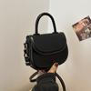 Bolsa de Mão Retrô Nicho 2024 Nova Moda de Outono Coreana Crossbody Bag All-match elegante bolsa de sela de ombro
