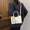 Popular Bolso Pequeño Retro Marrón de Este Año para Mujer 2025 Nuevo Versátil para Otoño e Invierno Bolso Cruzado Bolso de Hombro Bolso Cubo