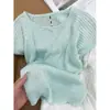 Camiseta de punto de manga corta con textura calada 'Ola de Menta de Verano' para Mujer, Camiseta Base Coreana de Nicho