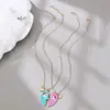 Colar Europeu e Americano Transfronteiriço Duas Cores Padrão Hello Kitty Namorada Irmã Crianças Colar Formato de Coração Gato Colar Dopamina