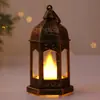 Lámpara de Linterna Pequeña Retro Nueva Transfronteriza Vela Electrónica LED Lámpara de Aceite Decoración Creativa de Atmósfera Regalo Lámpara de Viento Linterna de Caballo