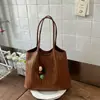 Bolsa tote grande de alta costura com padrão trançado, nova coleção casual de outono de 2026, cor sólida, para ombro/axila