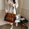 Bolsa Tote Grande Capacidade Transparente Gelatina Bolsa de Ombro Transversal Tendência Bolsa Grande 2026 Nova Bolsa Estilo Coreano para Mulheres Transfronteiriça