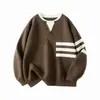 Suéter de Tres Rayas para Hombre, Otoño e Invierno, Falso Dos Piezas, Engrosado, Cálido, Tejido de Punto de Manga Larga, Top Casual para Hombre, Chaqueta de Moda