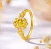 Anel Flor Pequena Ovo de Pombo Cintilante Dourado Areia, Anel de Toque de Luxo Exquisito Vintage, Anel de Dedo Indicador de Nicho de Luxo Leve para Mulheres