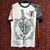 Camisa da Seleção Japonesa 2023 Versão Especial Anime Futebol Little Shin-Chan Traje de Futebol Manga Curta Asa Espacial Grande Esportes de Futebol