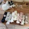 Medias para bebé cuidadosamente seleccionadas para otoño y primavera, adecuadas para usar al aire libre, leggings de algodón floral estilo princesa para niñas, clase A, con entrepierna grande