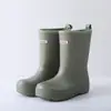 Botas de Lluvia para Niños Ultraligeras 2026 Nuevo Estilo Media Pantorrilla Antideslizantes Suaves Unisex Botas de Lluvia para Niños Guardería Bebé Zapatos de Agua Cubrezapatos