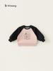 Frete Grátis Roupa Infantil Moletom Feminino Coleção Outono 2026 Estampa Graffiti Infantil Versátil Gola Redonda Manga Raglan Top para Criança Pequena