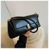 2024 Bolsa de Ombro Retrô de Alta Qualidade Bolsa Baguete Bolsa Retrô Bolsa de Ombro Versátil Bolsa Feminina Nova Bolsa Francesa para o Dia a Dia