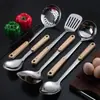 Aço inoxidável espátula 304 conjunto de utensílios de cozinha doméstico cabo de madeira espátula colander cozinha cozinhar espátula conjunto colher de panela quente