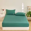 Sábana bajera ajustada exclusiva transfronteriza hipoalergénica, sábana bajera individual de color liso impresa cepillada, funda de colchón, protector de colchón a prueba de polvo y funda de almohada