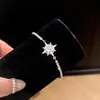 Estilo Coreano Ins Zircônia Formato de Cobra Pulseira Extensível Moda Versátil para o Trabalho Joia de Mão High-End Leve Atacado