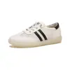 Zapatillas de Entrenamiento Alemanas Caladas para Mujer, Nuevo Estilo Verano 2026, Zapatos Blancos Perforados, Versátiles, Superficie Suave, Ligeros, Transpirables, Zapatos Planos