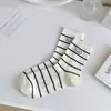 Calcetines blancos para mujer estilo coreano de media pantorrilla ins modernos para chica JK estilo japonés lindo perrito de dibujos animados calcetines de estudiante calcetines de algodón