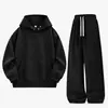 Sudadera con capucha de color liso y manga larga para hombre estilo americano de Otoño e Invierno, estilo pareja, suéter holgado, versátil, conjunto casual con felpa interior