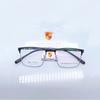 Venta al por mayor 88006, gafas de media montura informales de negocios para hombre, montura de titanio semiligera, acero plástico, patillas súper elásticas y resistentes.