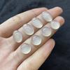 Artesanías de Piedras Preciosas Ovaladas al por Mayor del Fabricante, Anillo con Cara de Calcedonia Blanca Transparente de Alto Brillo, Accesorios de Joyería en Piedra Suelta