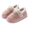 Chinelos de algodão impermeáveis para mulheres, novo estilo outono/inverno 2026, chinelos quentes para interior e exterior, com salto, também disponíveis em estilos masculinos