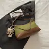 Bolsa de Axila Acolchoada Fosca Estilo Retrô de Nicho para Mulheres 2025 Corrente Simples de Ombro Único Transversal para Mulheres