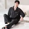 Pijama Sandwich de Algodón para Hombre en Otoño e Invierno Algodón Puro Manga Larga Acolchado Delgado de Algodón Talla Grande Cárdigan Se Puede Usar Fuera Ropa de Casa