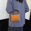 Bolsa Pequeña Cuadrada con Borlas Transfronteriza 2026 Elegante para Niños Bolso Casual de Hombro Único Estilo Coreano Retro Otoño Invierno Estético
