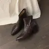 Botines Cortos de Moda Estilo Británico 5.5cm Simples Elegantes 2026 Otoño/Invierno Nueva Llegada Punta Puntiaguda Tacón Grueso Cierre Trasero Tacón Alto Botas de Mujer