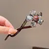Pinza de pelo retro minimalista para mujer, pinza de torsión con cuentas para la parte trasera de la cabeza, accesorio para el pelo de clip recto estilo ins con ambiente café con leche