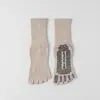 Calcetines de Yoga de Cinco Dedos para Mujer Calcetines de Algodón Puro de Media Pantorrilla Antideslizantes Profesionales para Pilates Deportes de Interior Fitness Calcetines de Punta Larga