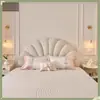 Cama de Luxo Leve Moderna Simples Quarto Principal Estilo Creme Cama de Tecido Tecnológico Cama de Celebridade da Internet Pétala Cama de Menina Princesa