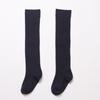 Calcetines Infantiles Finos de Rayas Verticales Hasta la Rodilla 2017 Otoño e Invierno Nuevos Calcetines Largos de Color Sólido Calcetines de Algodón para Niños 6008
