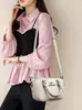 Bolsa de Mão Fashion e Simples com Textura Retrô, Bolsa de Ombro Única, Novo Modelo Primavera/Verão 2026, Bolsa Transversal Retrô de Cor Sólida para Mulheres